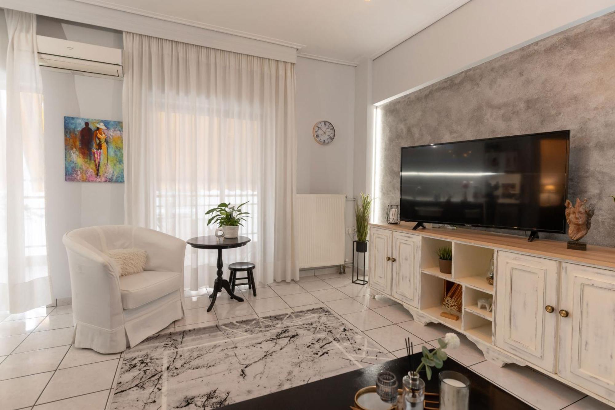Unique Central Apartment Larissa Exteriör bild
